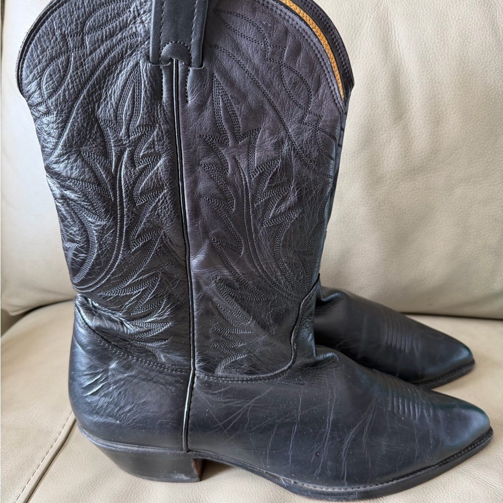 Classic Black Leather Cowboy Boots